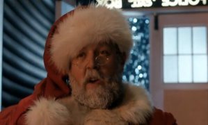 Nick_Frost_makes_surprise_cameo_as_Santa_Claus_in_Doctor_Who_finale